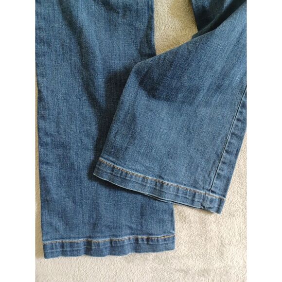 Talbots Jeans Sz 12 Flare Bootcut Wide Leg Flawless Five Pocket Blue Western - Picture 4 of 12